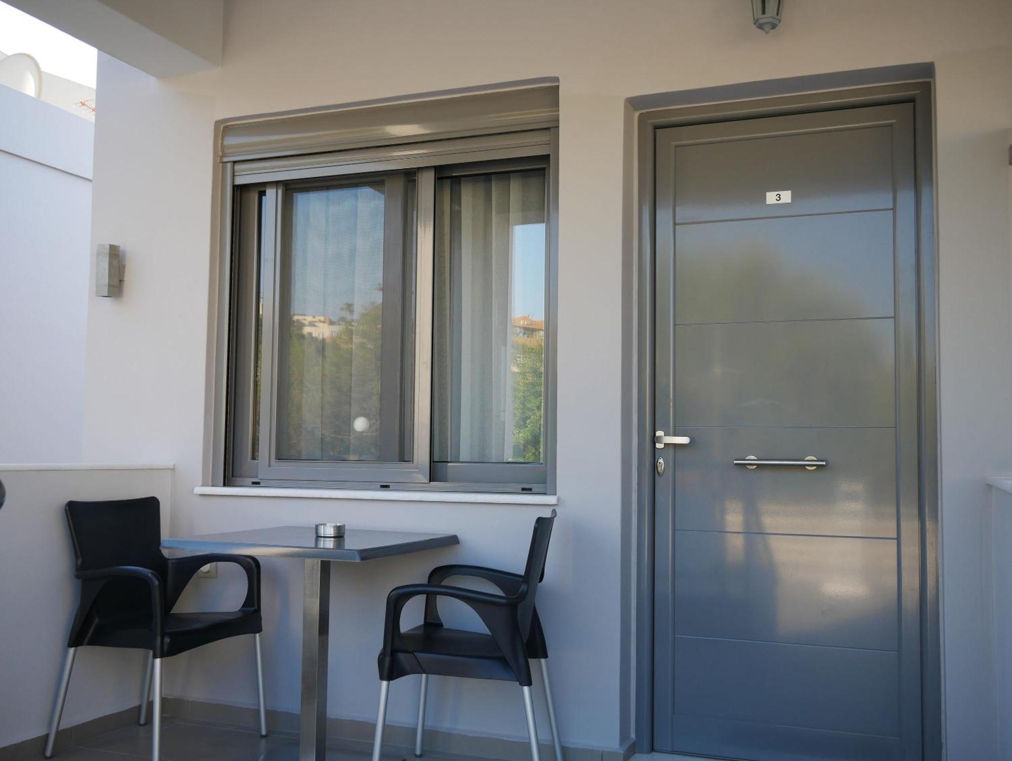 Erotokritos Studios Agia Marina  Екстер'єр фото
